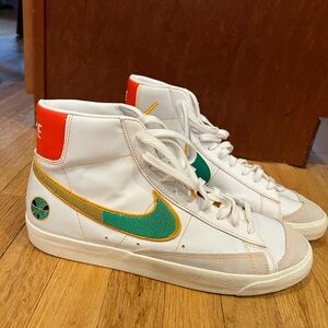 Nike Blazer Mid 77 Raygun Size 13 lightly used no box